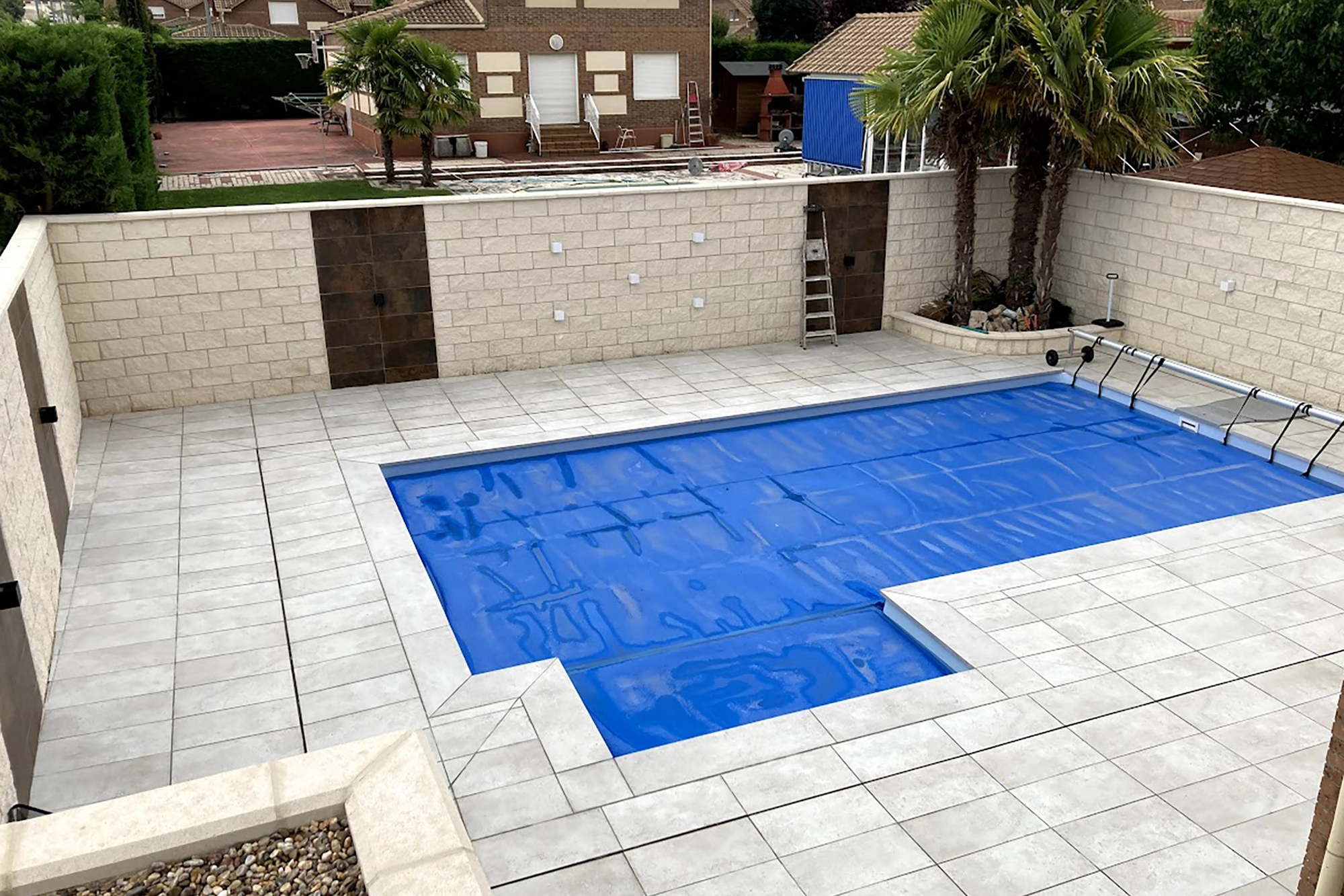 oferta-construcción-piscina-barata-y-moderna-en-valladolid